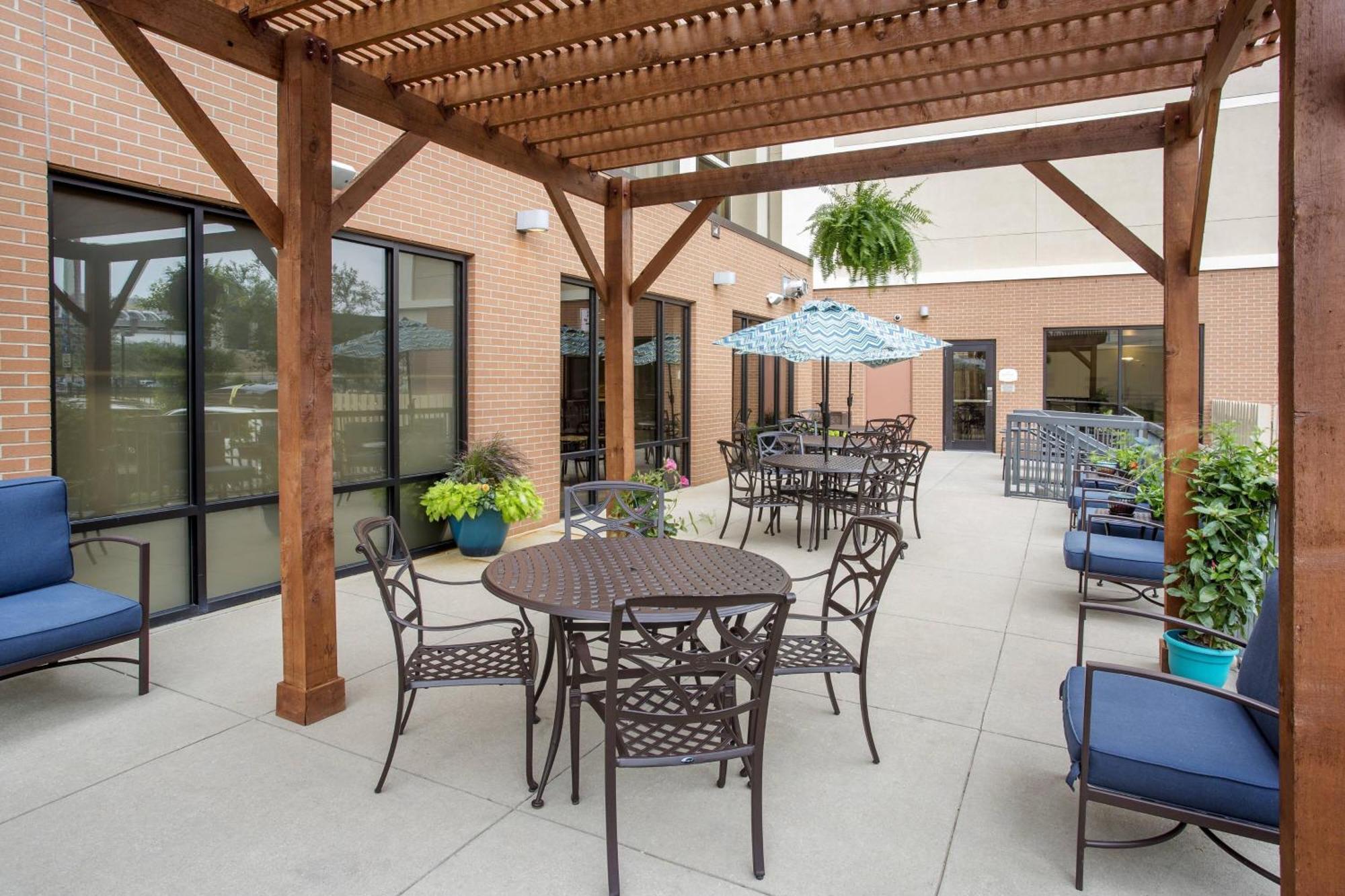 Fairfield Inn & Suites Louisville Downtown Εξωτερικό φωτογραφία