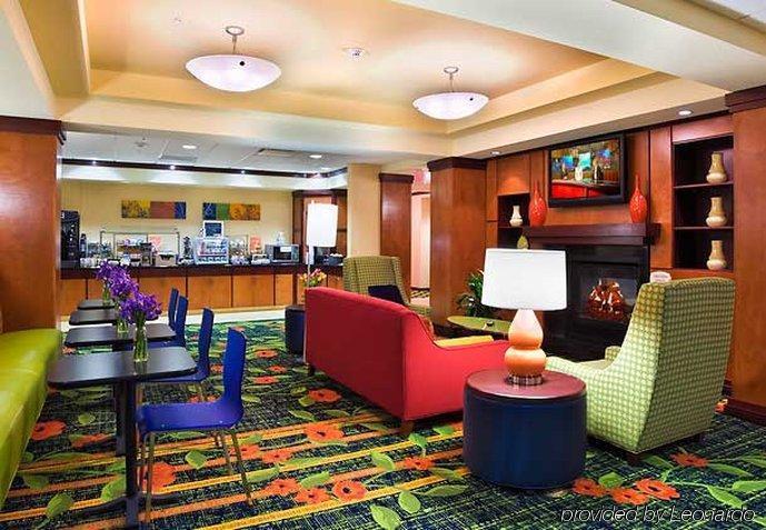 Fairfield Inn & Suites Louisville Downtown Εξωτερικό φωτογραφία
